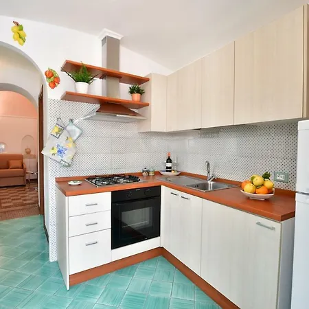 Il Centro Storico * ラヴェッロ