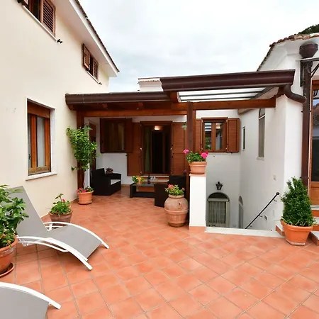 Il Centro Storico * ラヴェッロ